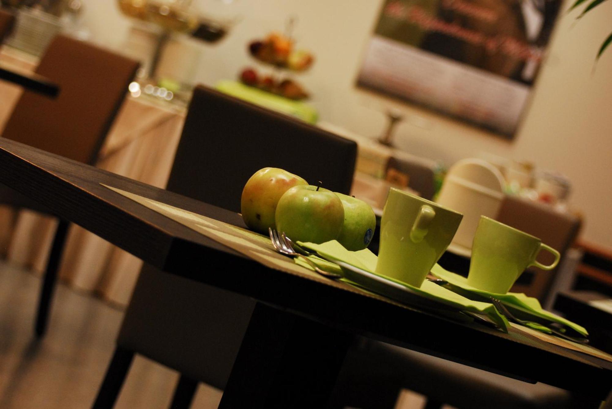 Hotel Astoria Sure Collection By Western Milaan